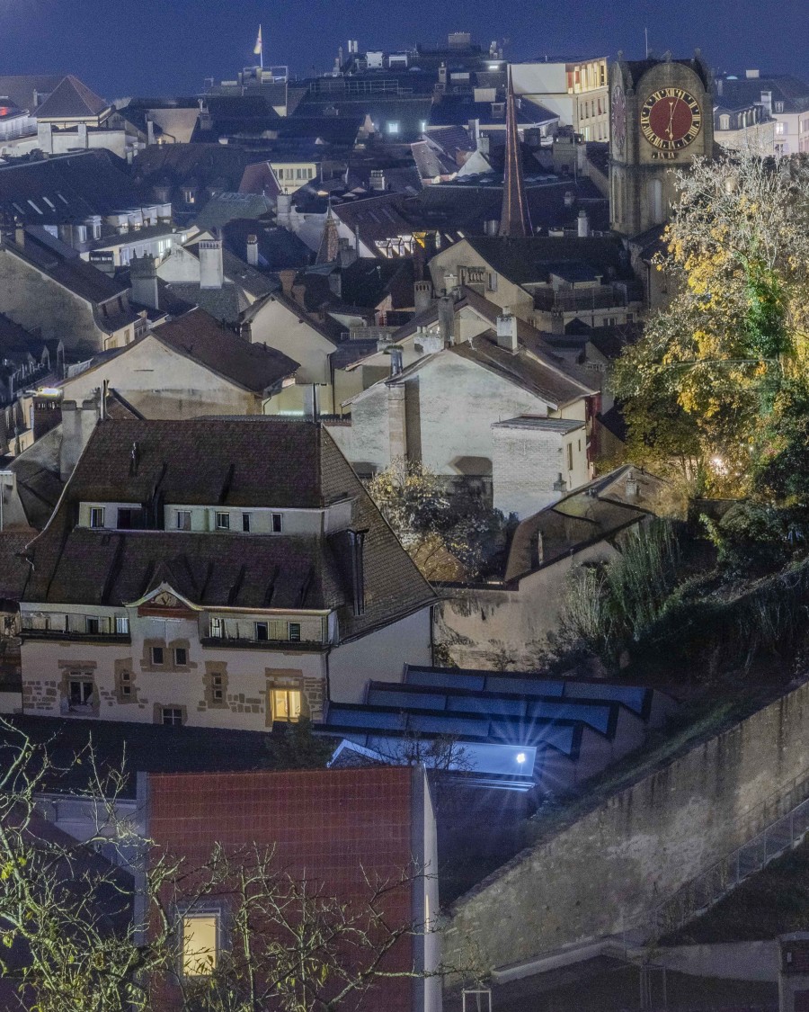 Caroline Bourrit & Emilie Guenat, *Constellation: ensemble d’éléments qui n’a pas de centre fixe, reliés dans le temps et dans l’espace, 2025. Photo: S. Verdon