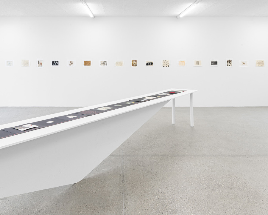 Exhibition’s view « Sur un fil », Andrée Cauderay Vuilleumier, CALM – Centre d’Art La Meute, Lausanne, Switzerland, 2026 / Photo: Théo Dufloo / Courtesy of the artist.