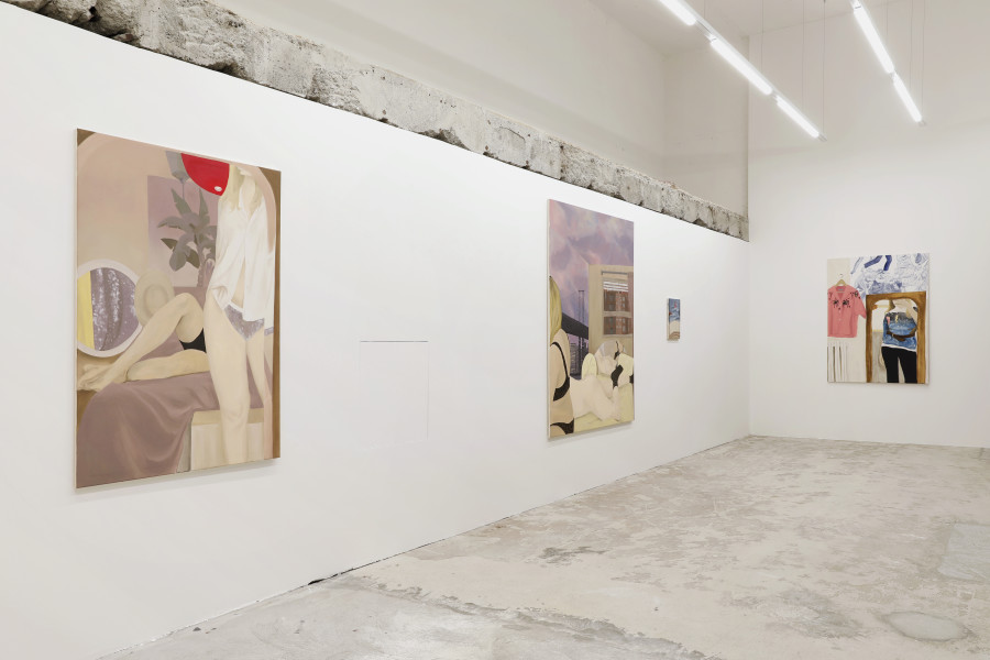 Exhibition view, Romane de Watteville, Every Me, Fabienne Levy, 2021-2022. Photo credit: © Neige Sanchez, Courtesy of the Artist and Fabienne Levy