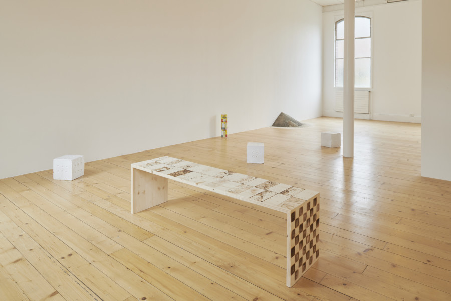 18.	Exhibition view, Monika Emmanuelle Kazi, La cour des grands, 2022, Kunsthalle Friart Fribourg. Photo : Guillaume Python. Courtesy Kunsthalle Friart Fribourg