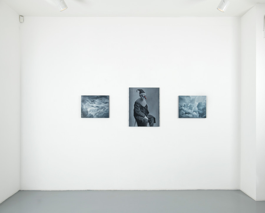 Exhibition view, Fabien Mérelle & Antoine Roegiers, A l’ombre des nuages - Nos abris dérisoires, Wilde 2020.