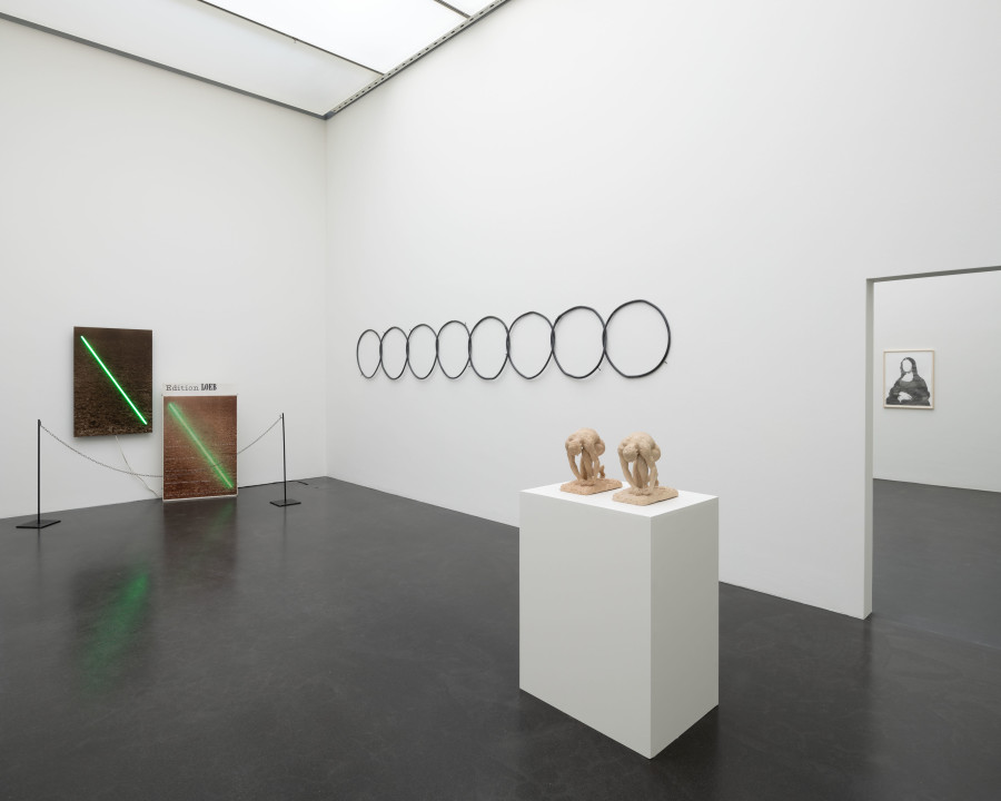 Ausstellungsansicht Alles echt! Werke aus der Sammlung, mit Werken von Markus Raetz, Aldo Walker und Fritz Huf, Kunstmuseum Luzern, Foto: Marc Latzel