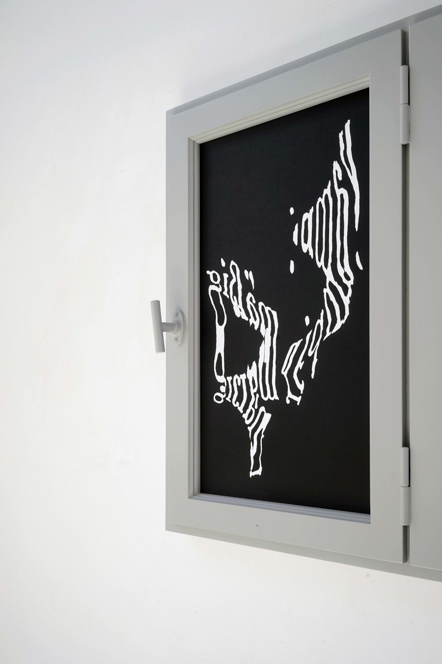Réfléchis bien, EAC (les halles), Porrentruy, 11 May – 6 July 2025. Matthias Liechti, Geister (vampirmässig) (detail), 2025, Mixed medias, Courtesy of the artist