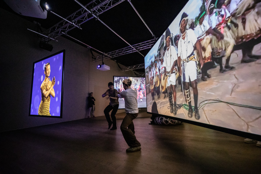 Installation view at Museum Tinguely, Anouk Kruithof, Universal Tongue, 2018. © Museum Tinguely, Basel; photo: Matthias Willi