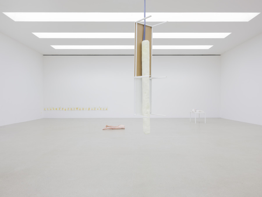 Jean-Charles de Quillacq, «Daddy is Home», exhibition view KBCB, 2025; photo: Sebastian Verdon