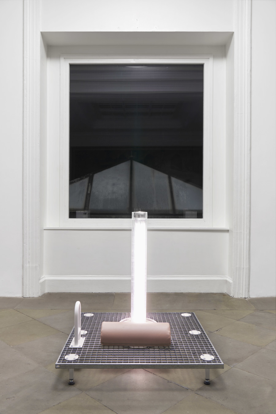 Luc Mattenberger, Fontaine, 2022, installation view, in: Regionale 24, Davor, danach und alles dazwischen, Kunsthalle Basel, 2023, photo: Philipp Hänger / Kunsthalle Basel