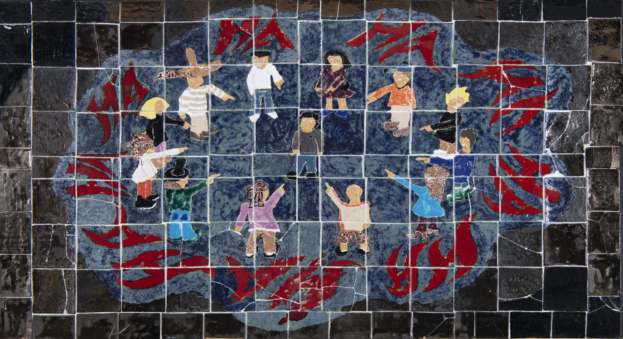 Detail of Tristebacio Club, Paranoia, 2024.Wood, glazed, ceramics, 120 x 175 x 210 cm. Ph by Tristebacio Club. Images courtesy of artists and La Rada, Photography by Riccardo Giancola (@riccardo_giancola) and Emanuele Finardi (@e.m.hey)