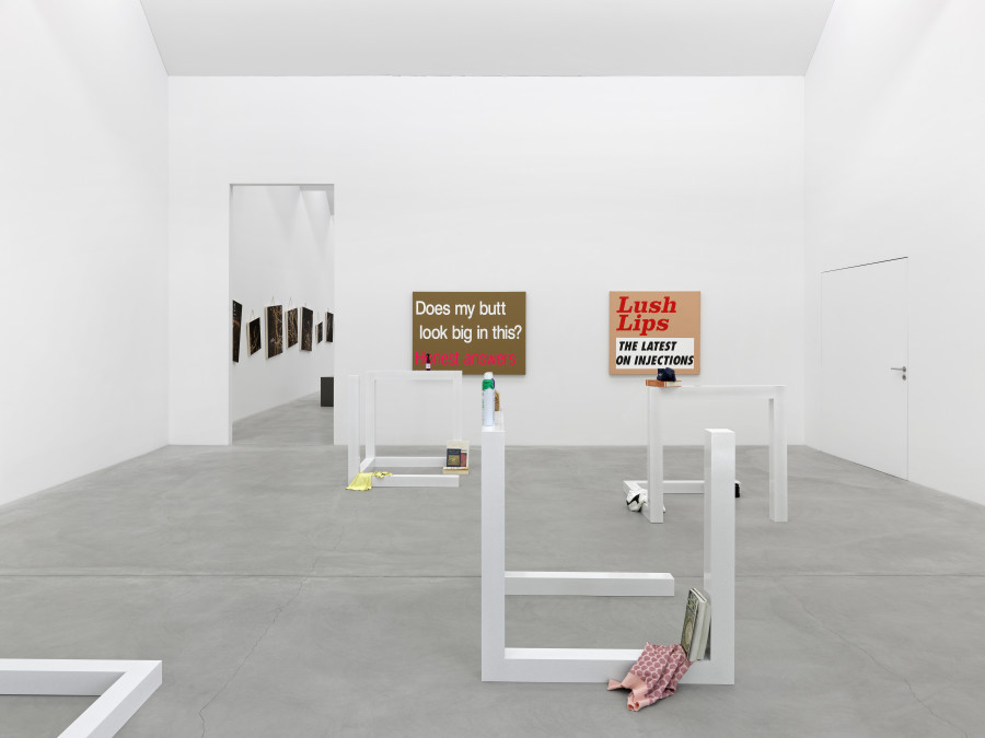 Exhibition view, Sylvie Fleury, Shoplifters from Venus, Kunst Museum Winterthur, 2023. Photo credit: Annik Wetter