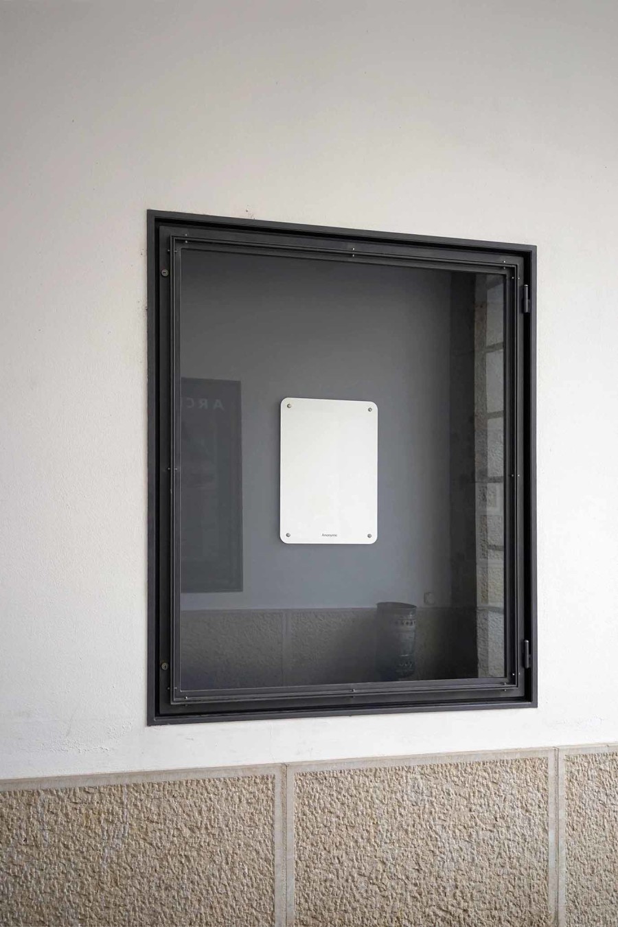 Réfléchis bien, EAC (les halles), Porrentruy, 11 May – 6 July 2025. Anonyme, Anonyme, 2025, Laser engraving on stainless steel, Courtesy Anonyme