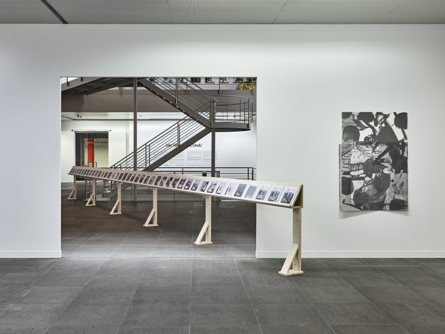 Installation view Amy Sillman. Oh, Clock!, Kunstmuseum Bern, 2024, photo: Rolf Siegenthaler, © Kunstmuseum Bern