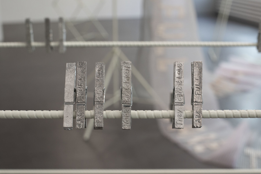 Ausstellungsansicht, "Stéphanie Baechler. They Call It Love", Kunstraum Baden, 2025. Foto: Anja Wille Schori