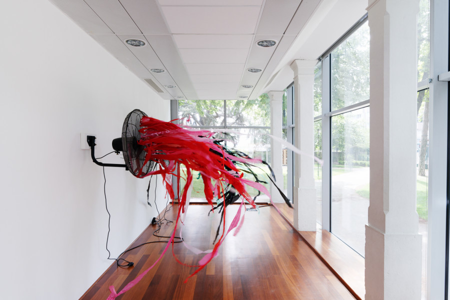 Exhibition view, Dust specks on the sea, Contemporary sculpture in the french Caribbean and Haïti, Villa du Parc, 2022. Photo credit: Aurélien Mole