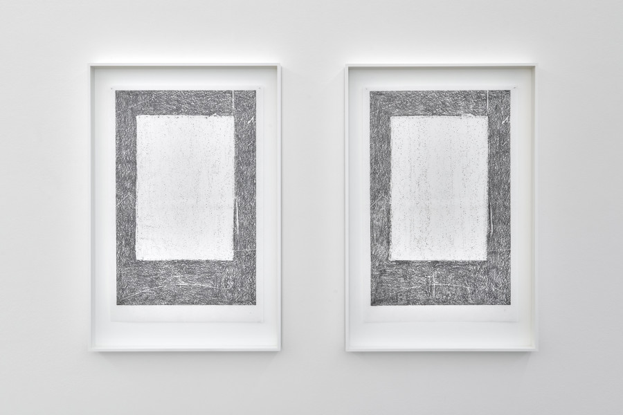 Inherited Times. Théa Giglio, 2026, vue d’exposition. © Thomas Maisonnasse | Halle Nord 2026