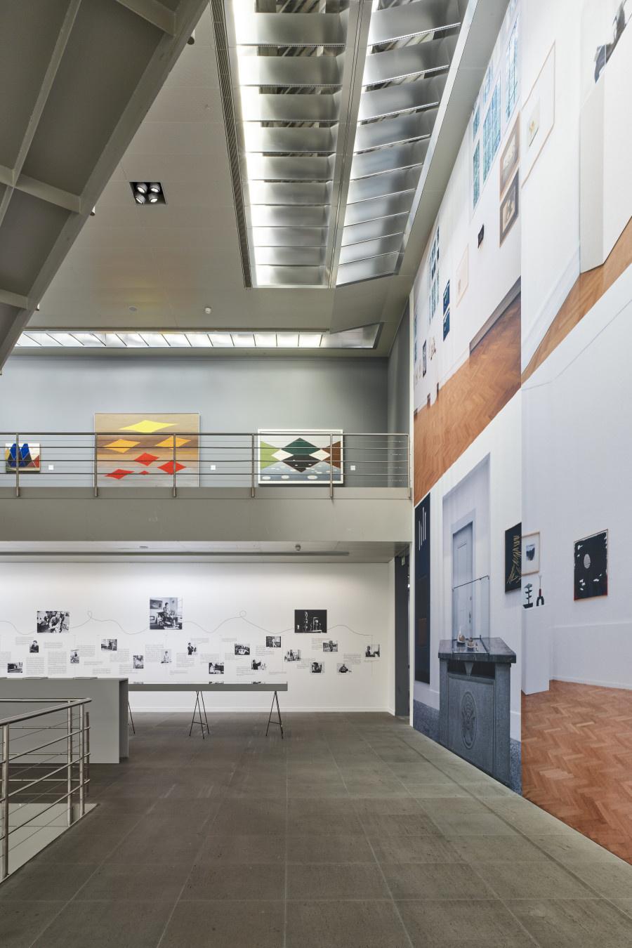 Exhibition view, Meret Oppenheim, My Exhibition, Kunstmuseum Bern, 2021-2022. © Kunstmuseum Bern, photo: Rolf Siegenthaler