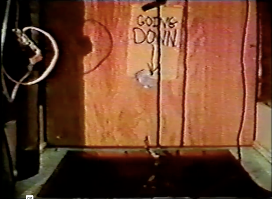 Julie Becker, Federal State Building with Music (Filmstill), 2002.