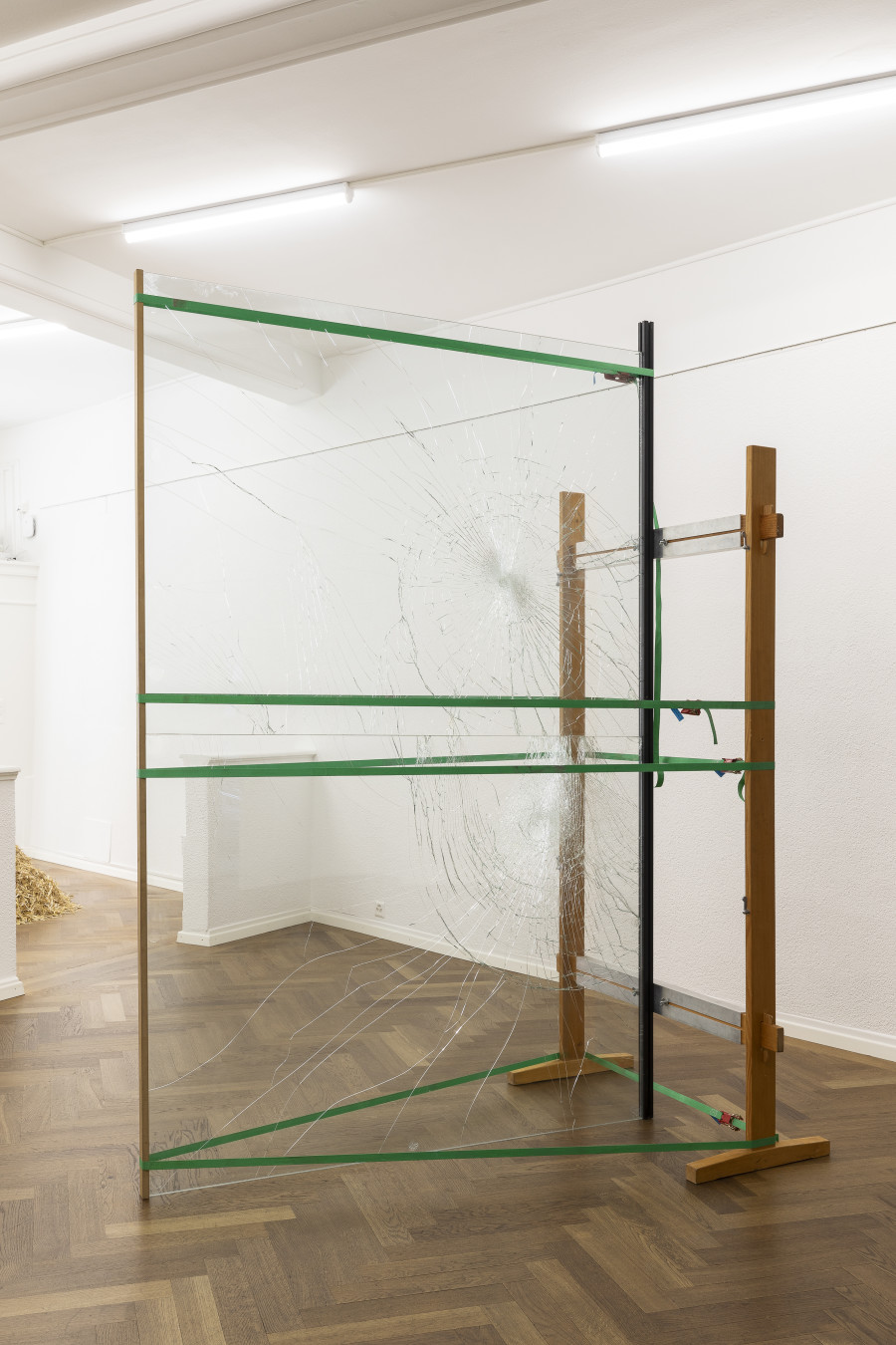 Installation views THE GLEANERS, 2023, KRONE COURONNE, Biel/Bienne. Credits: © Michal Florence Schorro