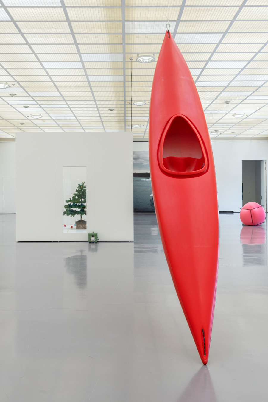 Exhibition views “Roman Signer. Landscape”, Kunsthaus Zürich, 4.4. – 17.8.2025. © Roman Signer / Photos: Franca Candrian, Kunsthaus Zürich