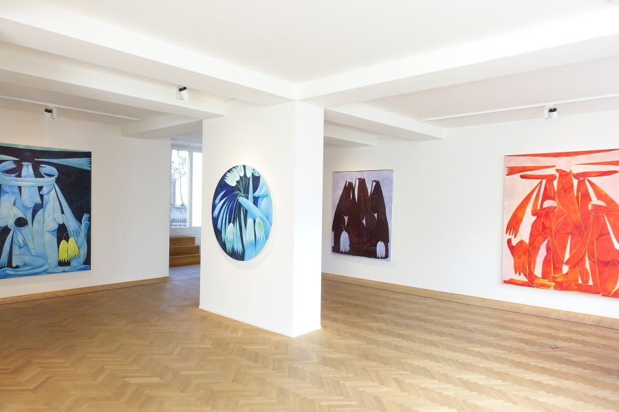 Installation shots of "Our Humans" with works by Tahnee Lonsdale, exhibited at Galerie Fabian Lang, Zurich, (10.11.2022-29.01.2023). Credit: Courtesy of the artist and Galerie Fabian Lang. Copyright: © Fabian Lang