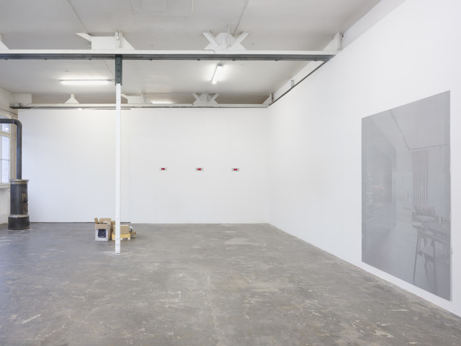 Exhibition view. Gabriele Garavaglia, Théa Giglio, Hélène Janicot, Gilles Jacot, Long distance relationship, 2025. © Sebastien Verdon