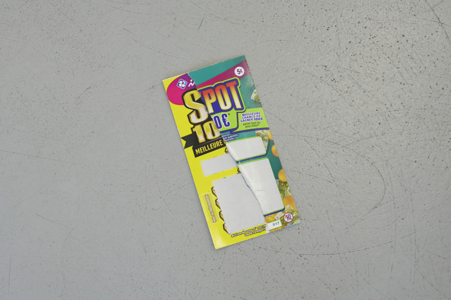 Costanza Candeloro, Re-Assembled Fortune (detail), CEC, 2025. Photo : Guillaume Python. Courtesy Centre d’édition contemporaine, Geneva