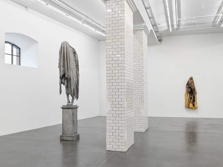 Installation view, ‘Berlinde De Bruyckere. A simple prophecy’, Hauser & Wirth Zurich, Limmatstrasse, 26 January until 13 May 2023 © Berlinde De Bruyckere. Courtesy the artist and Hauser & Wirth. Photo: Stefan Altenburger Photography Zürich