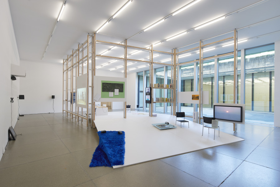 Installationsansicht Art as Connection 23.10.2021 – 9.1.2022, Aargauer Kunsthaus, Aarau. Foto: Dominic Büttner, Zürich