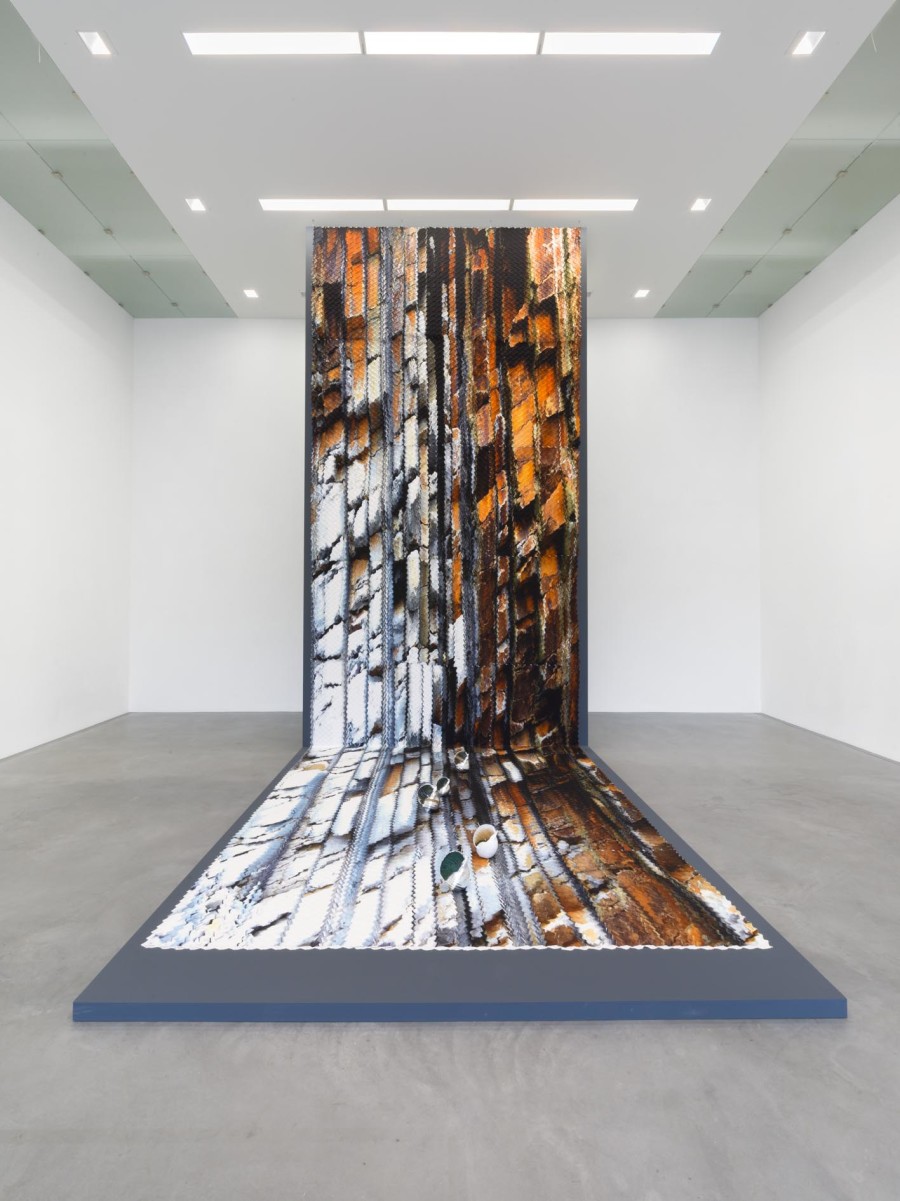 Exhibition view, Alice Channer, Heavy Metals / Silk Cut, Kunstmuseum Appenzell / Kunsthalle Appenzell, 2023. Photography: Roman März