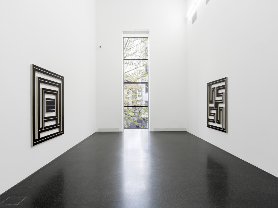 Installation view, Philippe Decrauzat, No Journey Ends, Galerie Francesca Pia, Zurich, 2022. Photo: Cedric Mussano