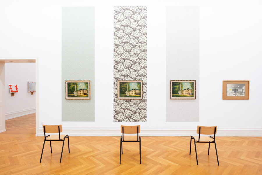 Exhibition view, Jef Geys, Kunsthalle Bern, 2021. Photo: Stefan Burger