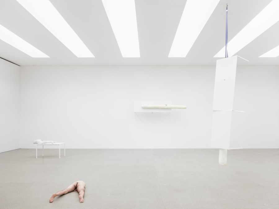 Jean-Charles de Quillacq, «Daddy is Home», exhibition view KBCB, 2025; photo: Sebastian Verdon