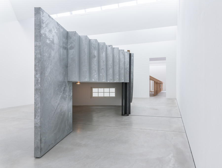 Oscar Tuazon, It's Beyond Me, 2014, Ausstellungsansicht Building, Oscar Tuazon, Kunst Museum Winterthur, 2023. Courtesy the Artist, Foto: Reto Kaufmann