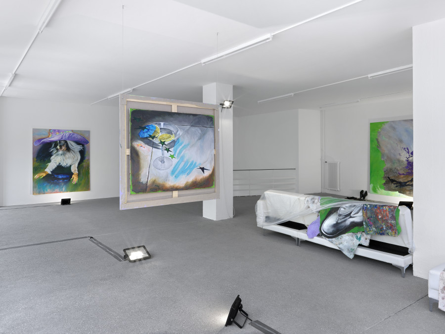 Jasmine Gregory, Mommie Dearest: A Sword That Cuts Both Ways, Installation view, Karma International, Zurich 2022. Photo credit: © Annik Wetter. Courtesy of the artist and Karma International Zurich © Jasmine Gregory