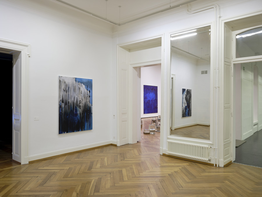 Exhibition view, Lorna Simpson, HAZE, Kunstmuseum Thun, 2022. Photo: David Aebi. © Lorna Simpson. Courtesy the artist and Hauser Wirth.