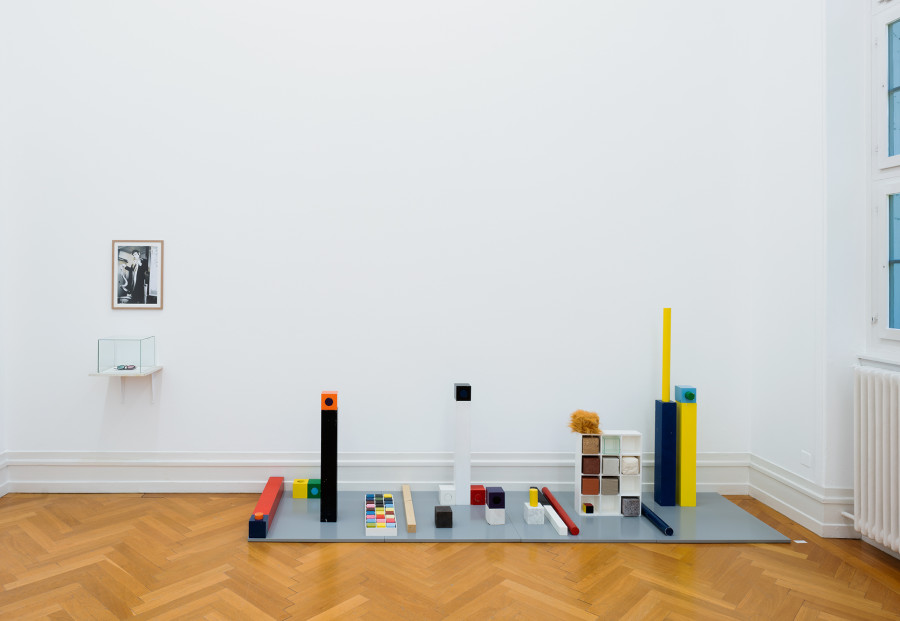 Exhibition view, Jef Geys, Kunsthalle Bern, 2021. Photo: Stefan Burger