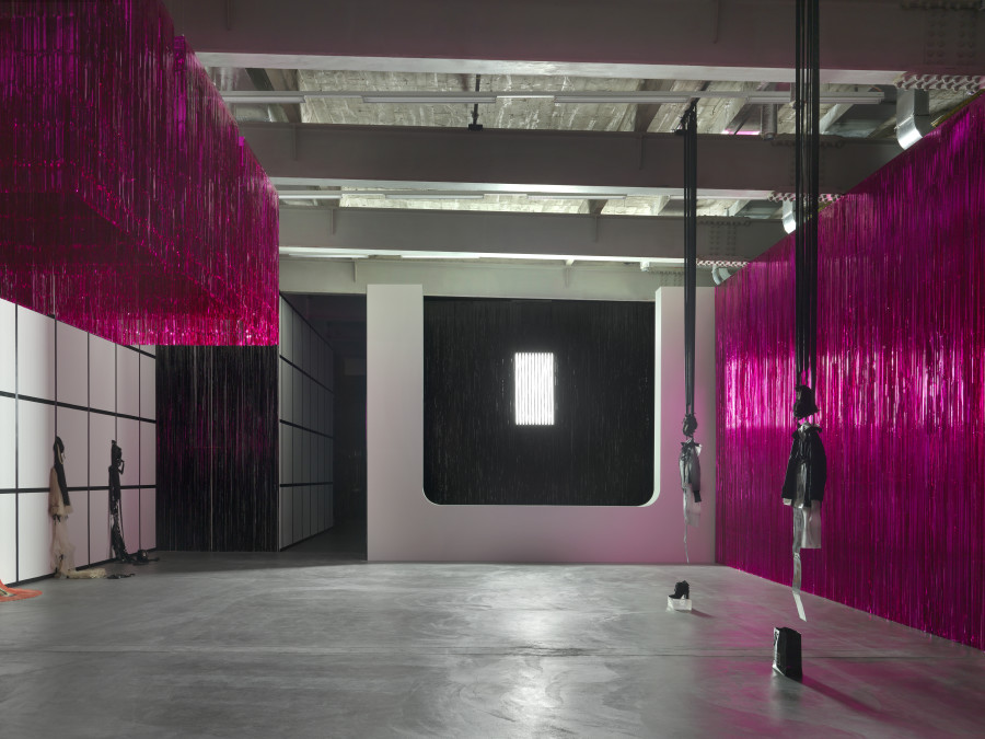 Installationsansicht / Installation view, Jacqueline Fraser, Kunsthalle Zürich, 2020.  Foto / Photography: Annik Wetter