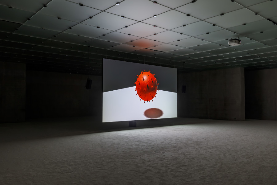 Jordan Wolfson, Raspberry Poser, 2012. Installation view, first floor Kunsthaus Bregenz, 2022. Photo: Markus Tretter. Courtesy Jordan Wolfson Studio © Jordan Wolfson, Kunsthaus Bregenz