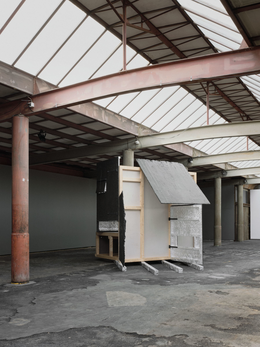 Installation view, Ilona Ruegg, Anomalie, Kunsthalle Arbon, 2022. Photo: Ladina Bischof