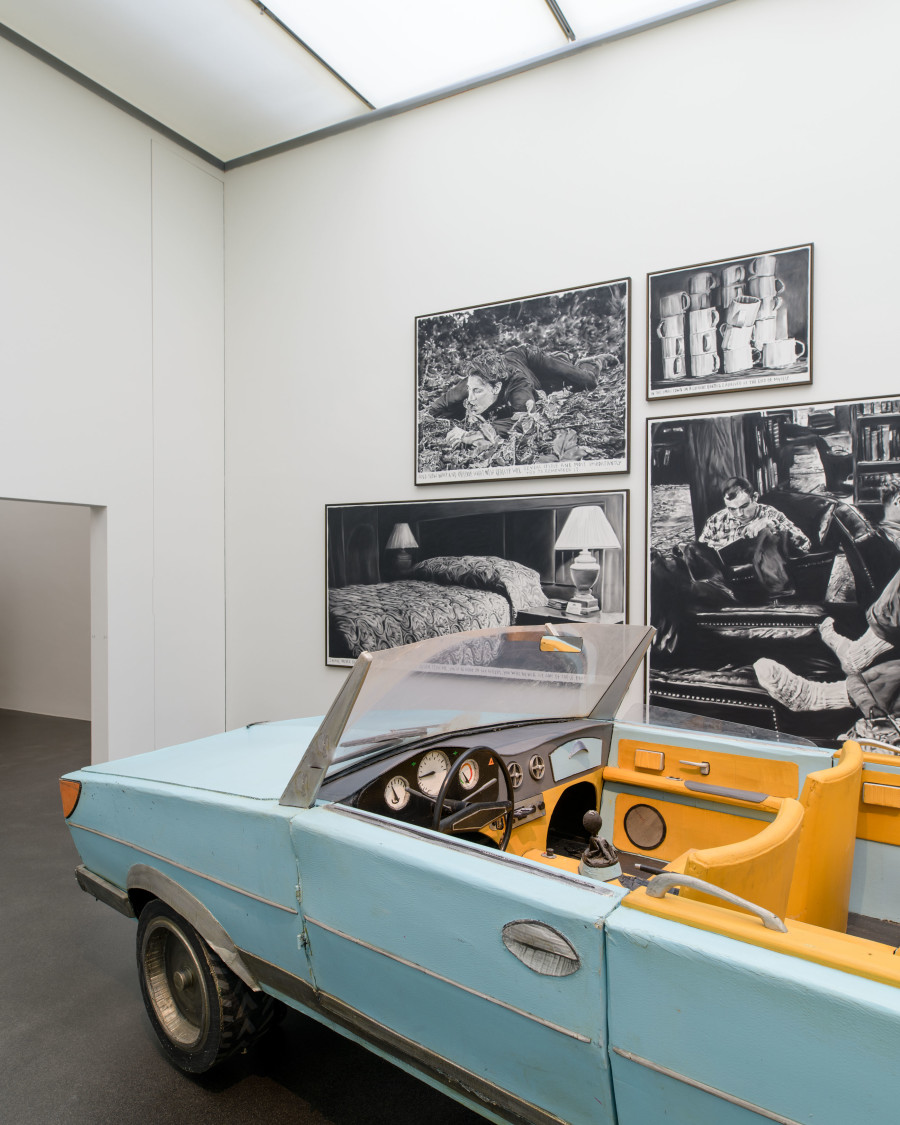 Ausstellungsansicht, Rinus Van de Velde. I’d rather stay at home, …, Kunstmuseum Luzern, 2021, Foto: Marc Latzel