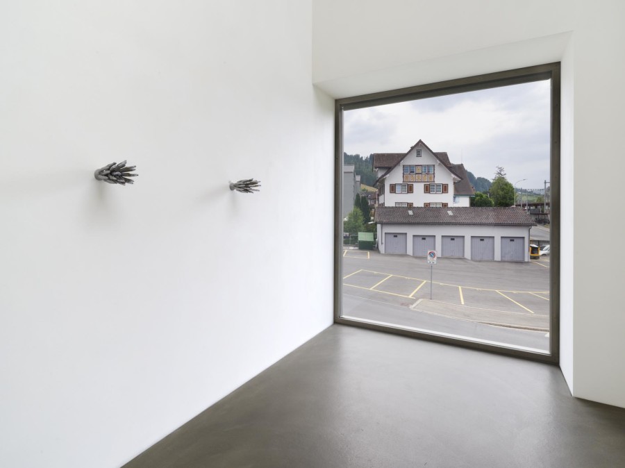 Exhibition view, Alice Channer, Heavy Metals / Silk Cut, Kunstmuseum Appenzell / Kunsthalle Appenzell, 2023. Photography: Roman März