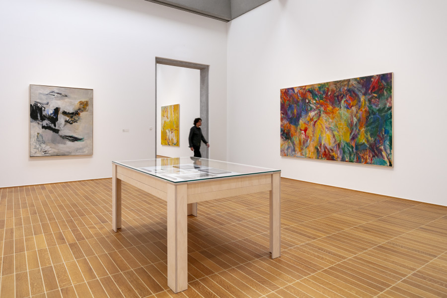 Shirley Jaffe: Form as Experiment, Installation view, 2023, Kunstmuseum Basel, Photo: Julian Salinas.