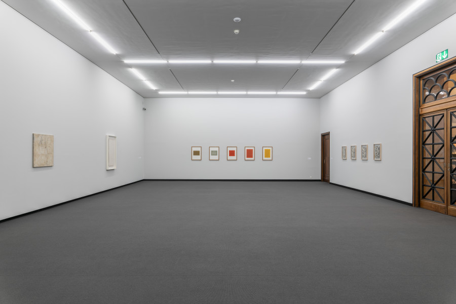 Exhibition view, Franz Erhard Walther, Work block from the Kienzle Art Foundation, Kunst Museum Winterthur, 2023-2024.