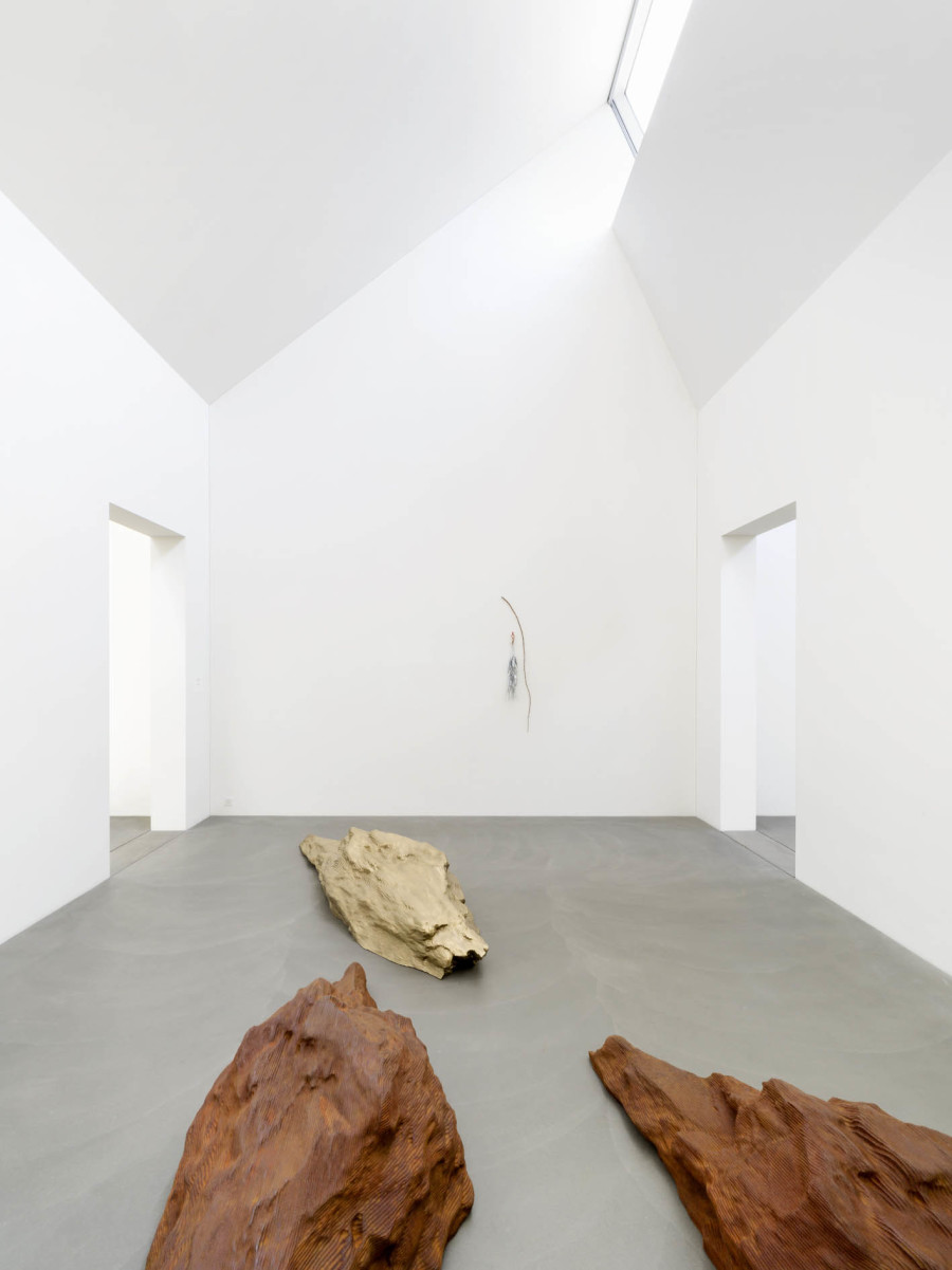 Exhibition view, Alice Channer, Heavy Metals / Silk Cut, Kunstmuseum Appenzell / Kunsthalle Appenzell, 2023. Photography: Roman März