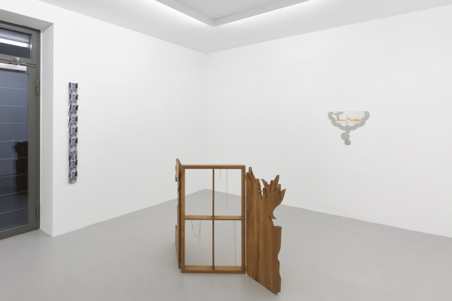 Installation view, Monika E. Kazi, Room with a view, Galerie Philippzollinger, 2022.