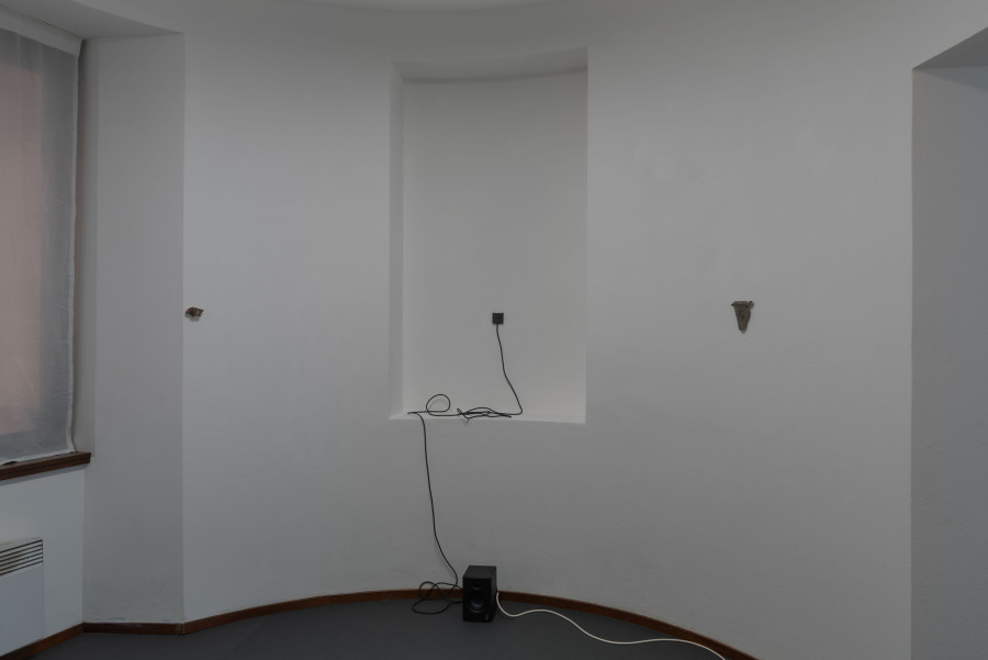 In un Vuoto Cielo, installation view, Sonnenstube Offspace, 2023. Photo: Mattia Angelini