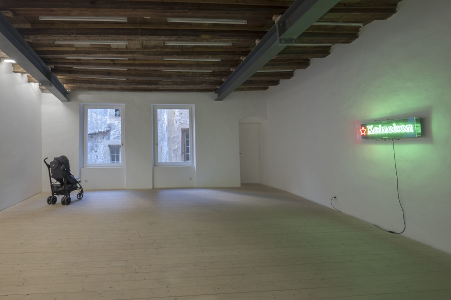 Fabian Boschung, Bada Bing, Exhibition view, CAN Centre d’art Neuchâtel. Photo credit: Sebastian Verdon.