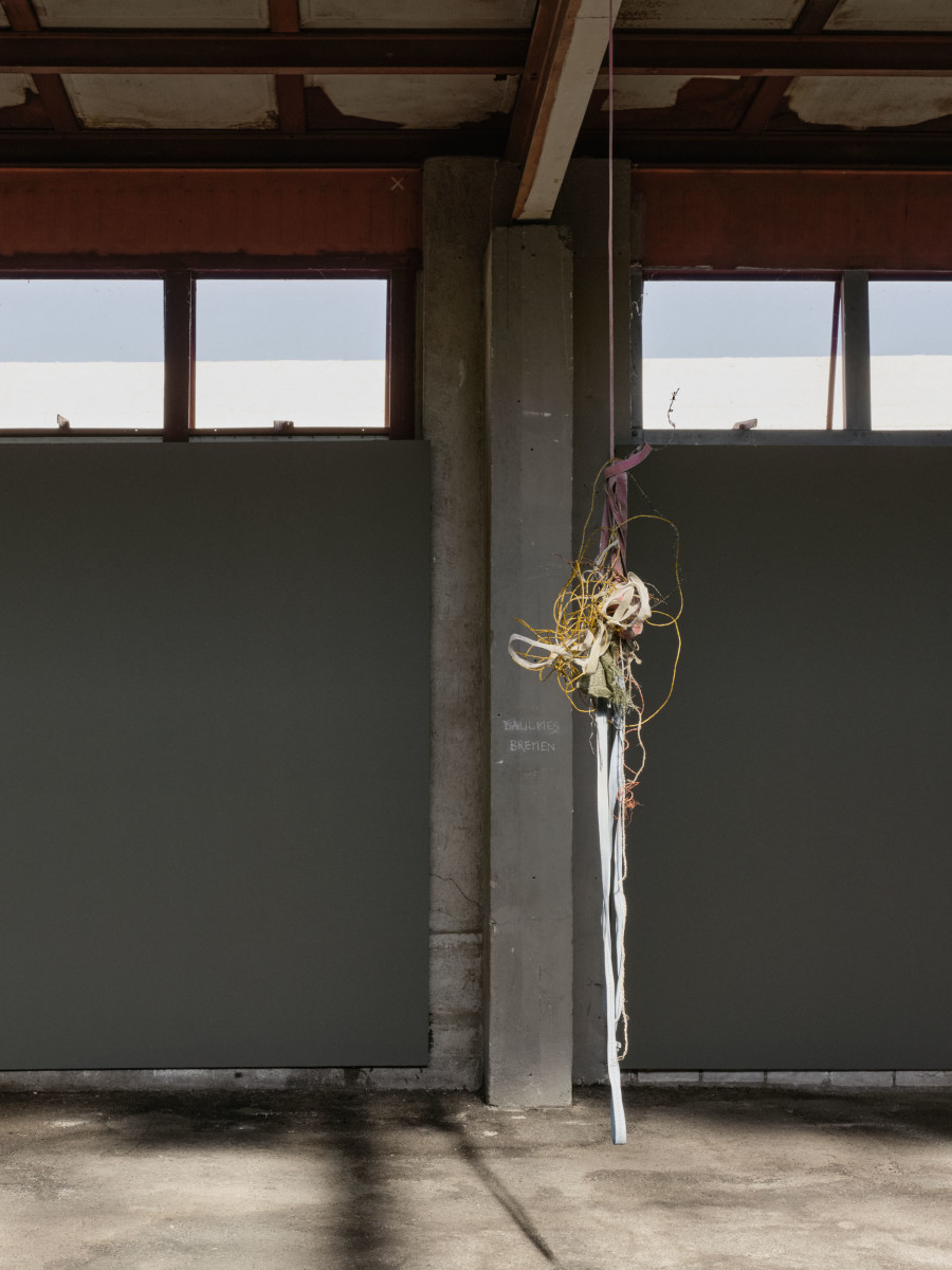 Eric Hattan – Weisse Spinnen, Installation view, 2023, Kunsthalle Arbon, Photo: Ladina Bischof