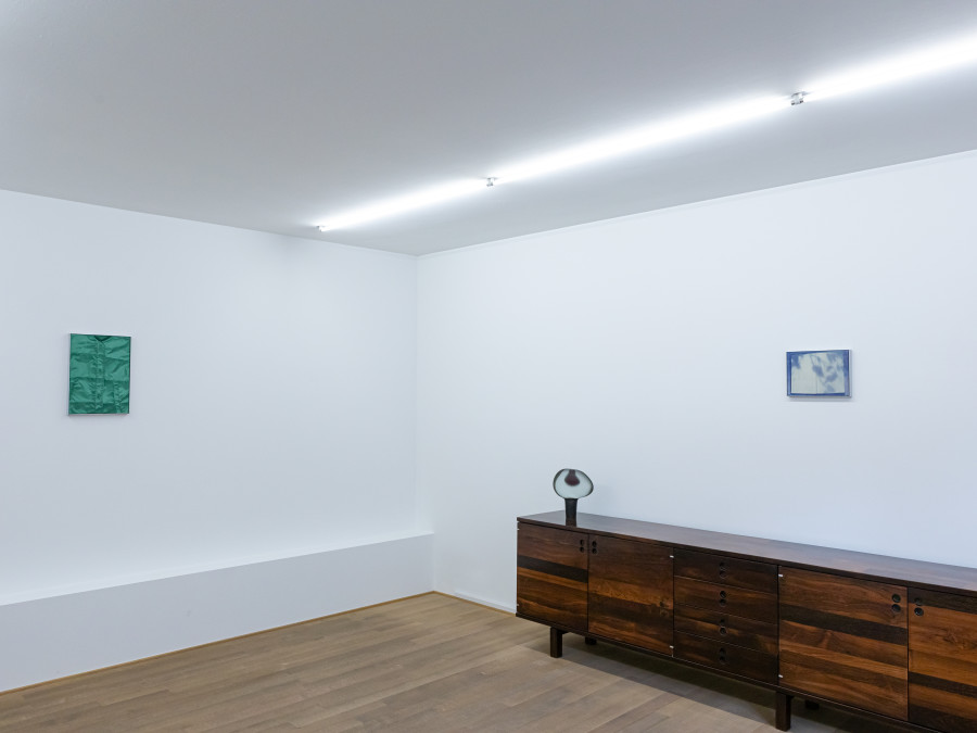 Poppy Jones: Interiors, Mai 36 Galerie, Installation view, 2022, Photo credits: Céline Hess