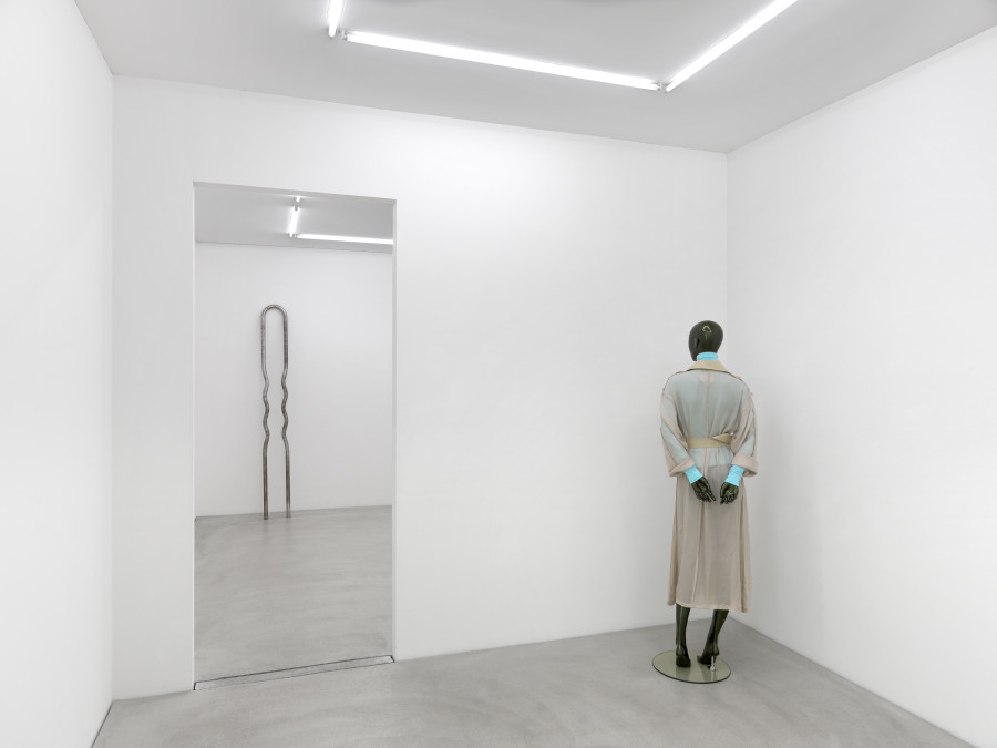 Exhibition view, Sylvie Fleury, Shoplifters from Venus, Kunst Museum Winterthur, 2023. Photo credit: Annik Wetter