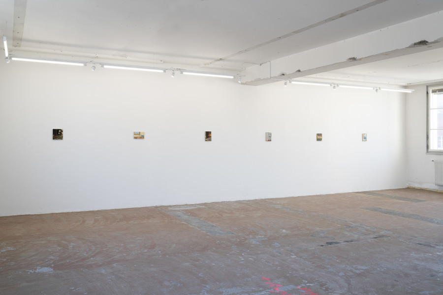 Exhibition view, Rita Siegfried, Bel Etage, suns.works, Zürich, 2025. ©2025 suns.works and the artist. Photography: Claude Barrault