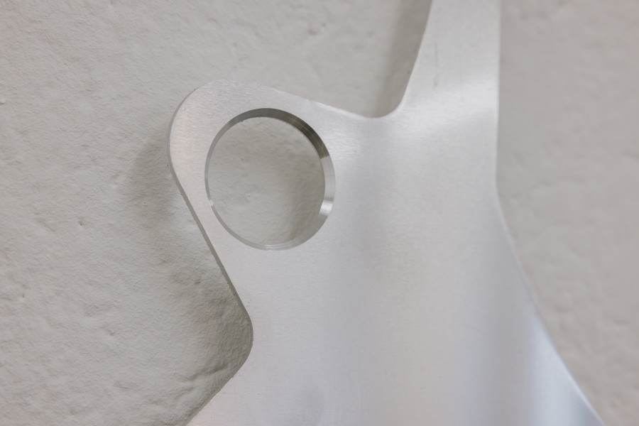 Thalles Piaget, accroche-regard (detail), 2025 / Photo : Julie Folly / Courtesy : the artist and WallStreet